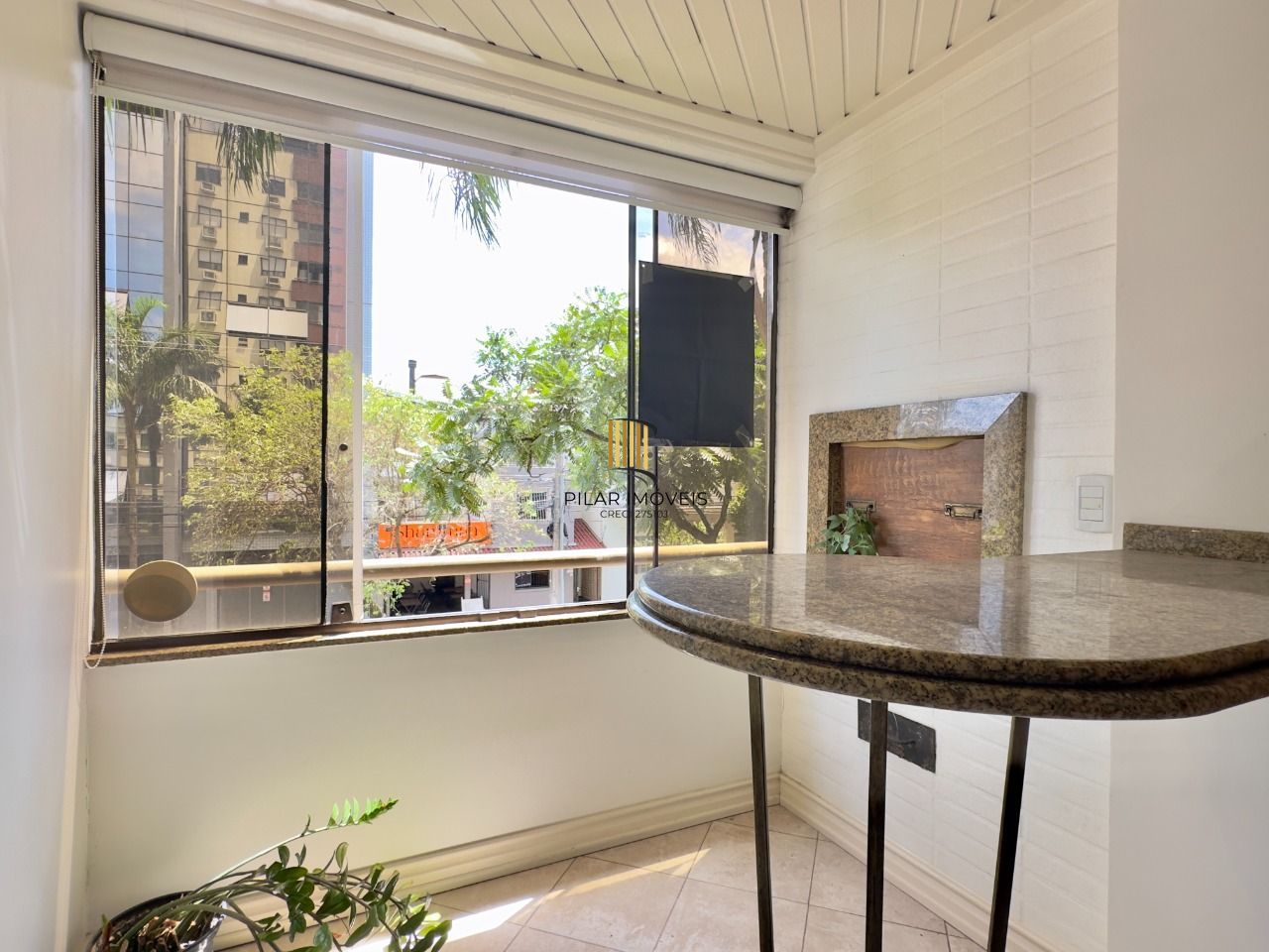 Apartamento 3 dormitórios no bairro Menino Deus