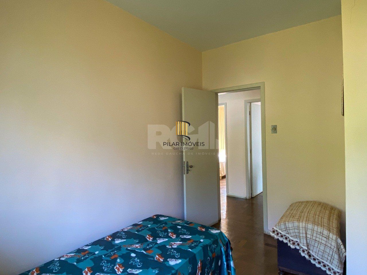 Casa com 4 dormitórios, no bairro Nossa Senhora das Graças em Canoas/RS