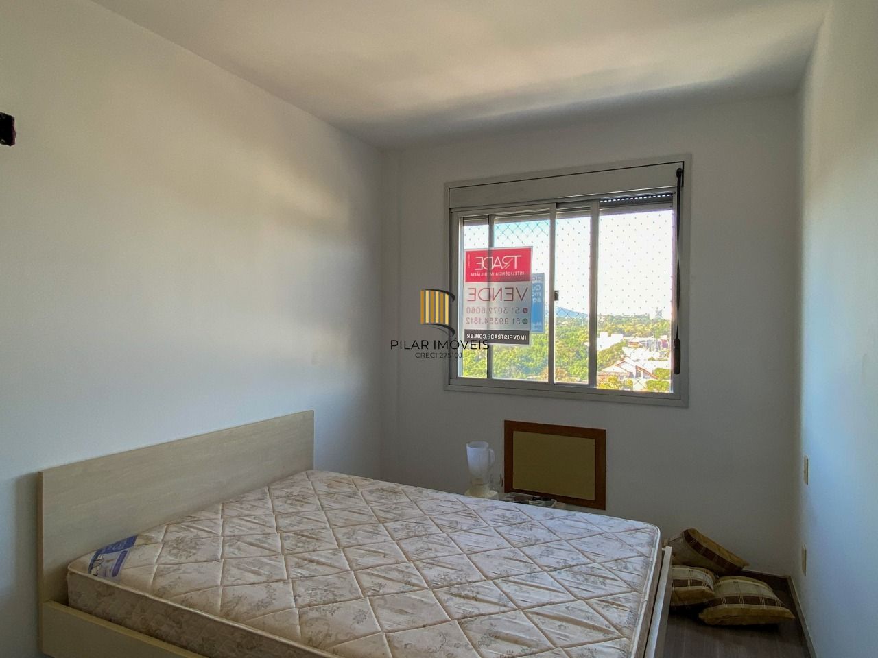 Apartamento 2 dormitórios, com vaga de garagem na Avenida Cavalhada