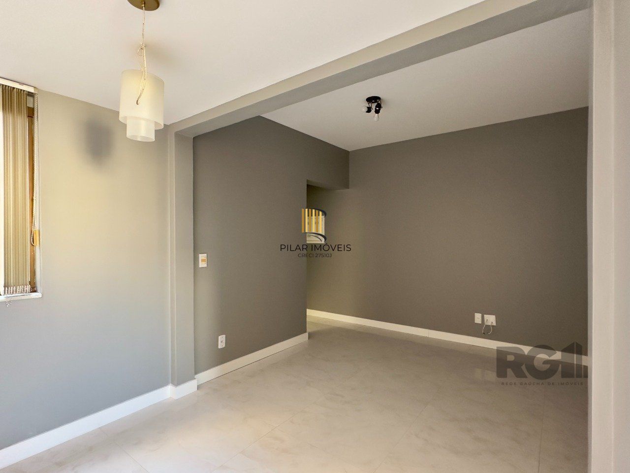 APARTAMENTO GARDEN, 2 DORMITÓRIOS E 1 VAGA DE GARAGEM COM ÓTIMA LOCALIZAÇÃO NO MOINHOS