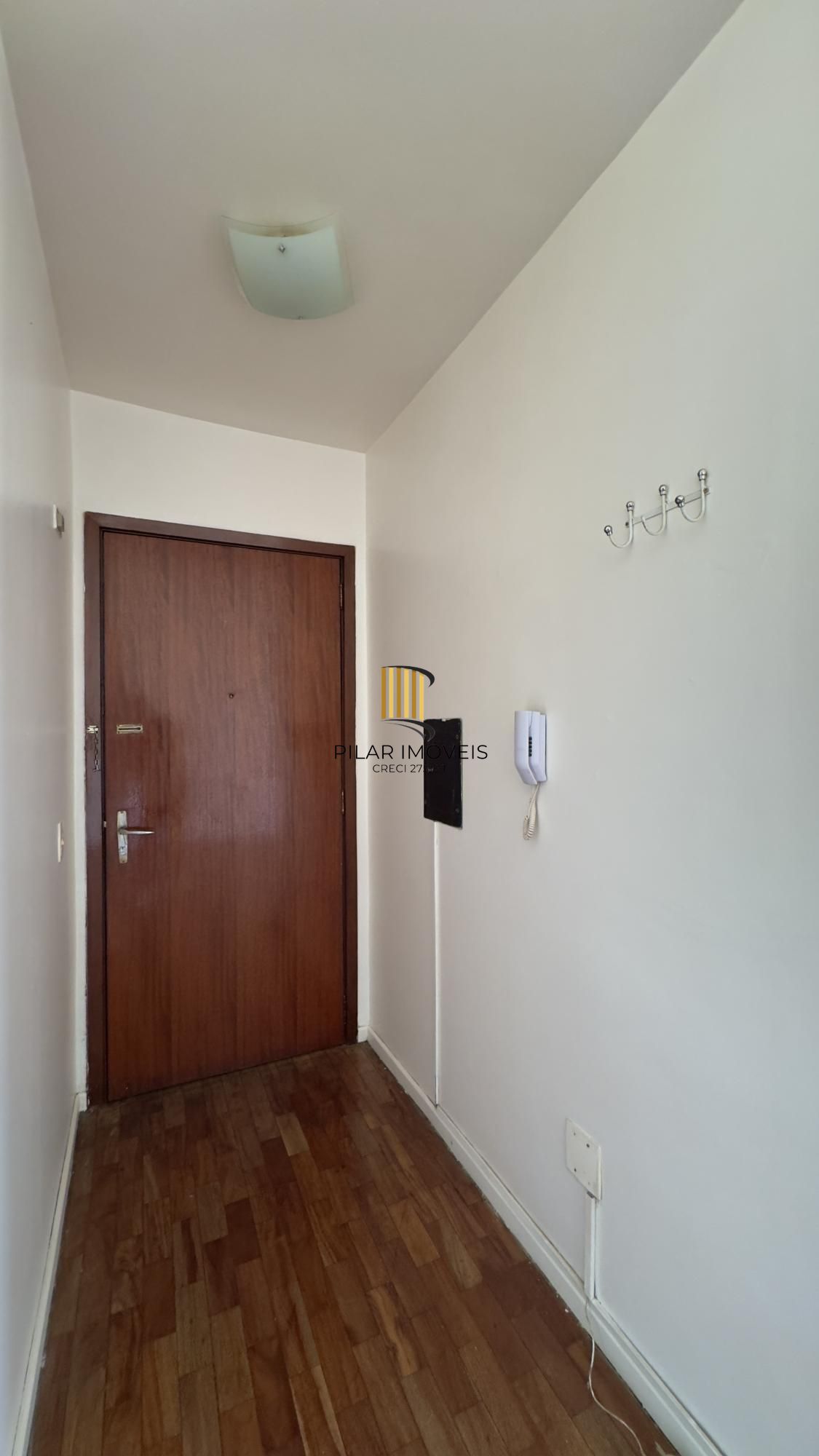 Studio de 37m², com vista definida e cozinha separada próximo à Santa Casa