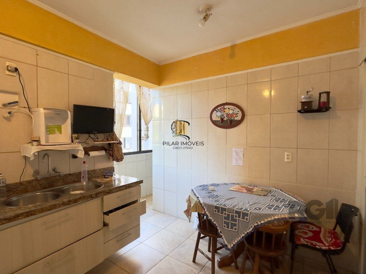 APARTAMENTO 3 DORMITÓRIOS DE 99M², COM SACADA, EM FRENTE À SANTA CASA NO CENTRO HISTÓRICO