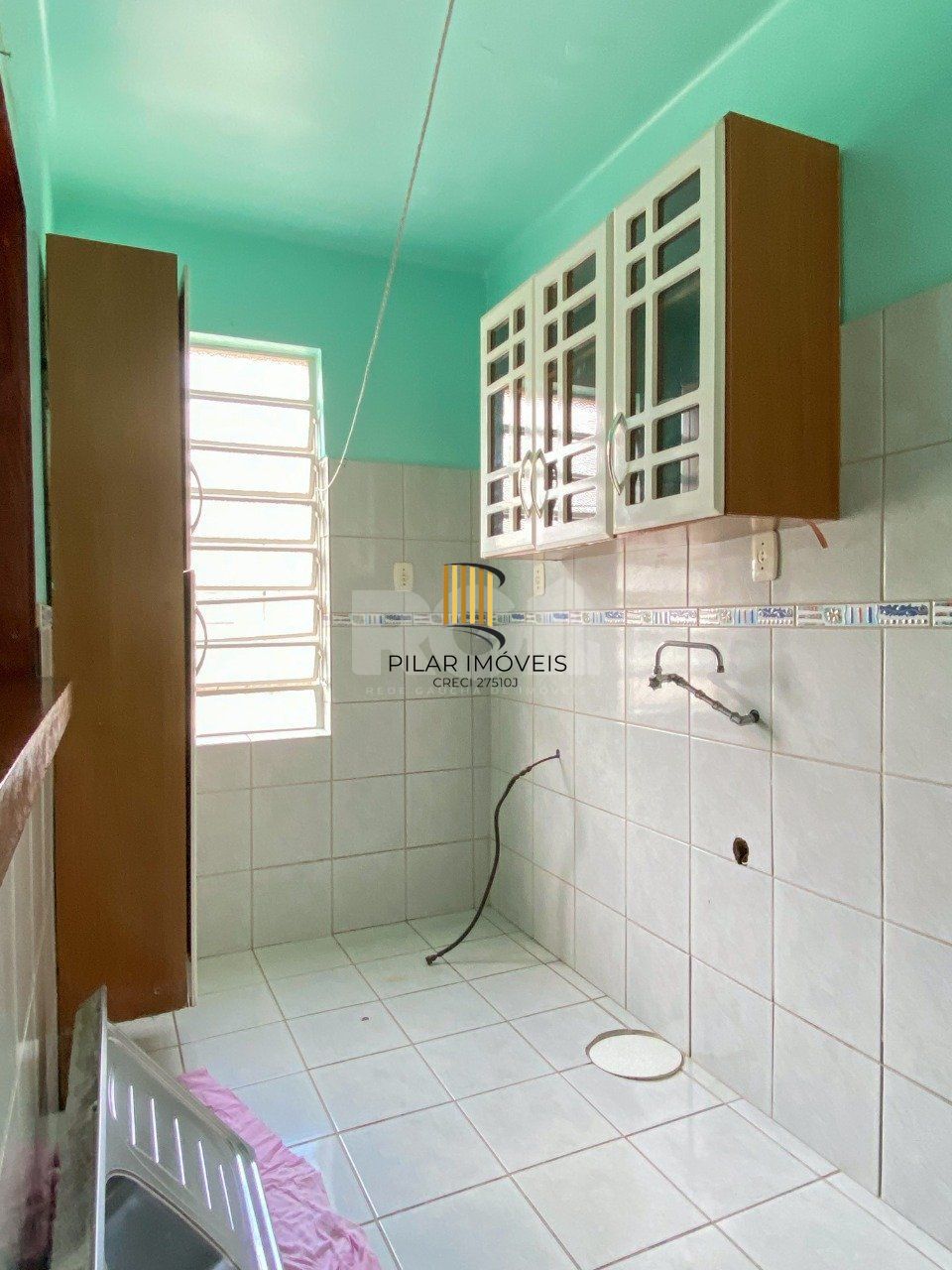 Apartamento 1 dormitório, de frente, com ótima posição solar, no Centro Histórico