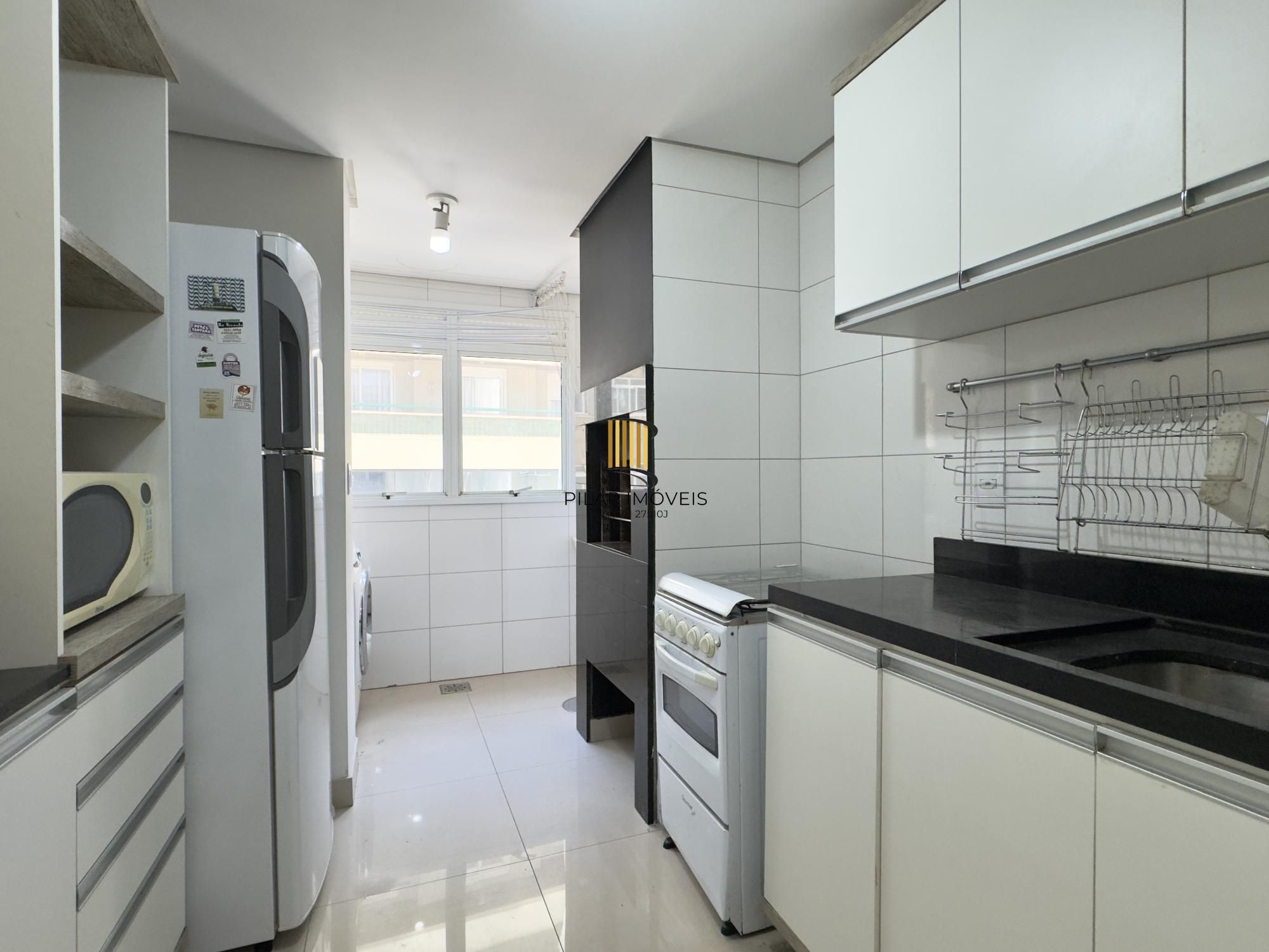 APARTAMENTO 2 DORMITÓRIOS, SENDO 1 SUÍTE COM VAGA DE GARAGEM NO BAIRRO SANTANA