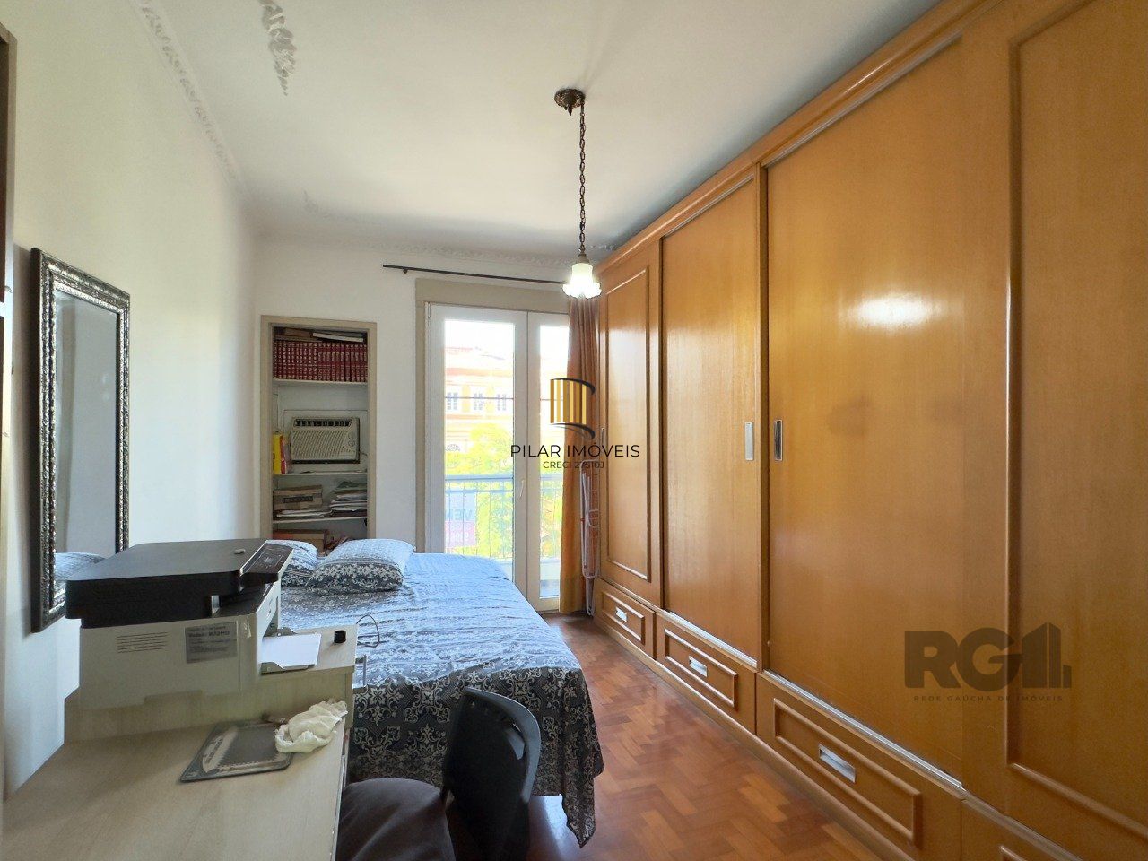 APARTAMENTO 3 DORMITÓRIOS DE 99M², COM SACADA, EM FRENTE À SANTA CASA NO CENTRO HISTÓRICO