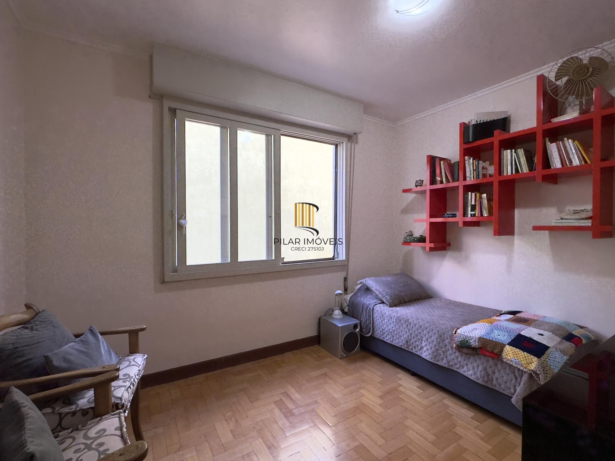 APARTAMENTO 2 DORMITÓRIOS SUPER CHARMOSO NO BAIRRO CENTRO HISTÓRICO