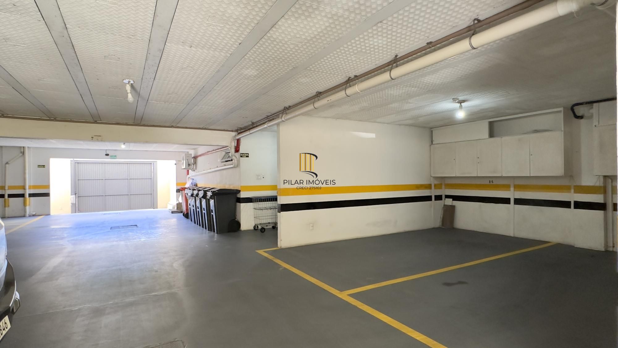 APARTAMENTO DE 2 DORMITÓRIOS, SENDO 1 SUÍTE E 2 VAGAS DE GARAGEM