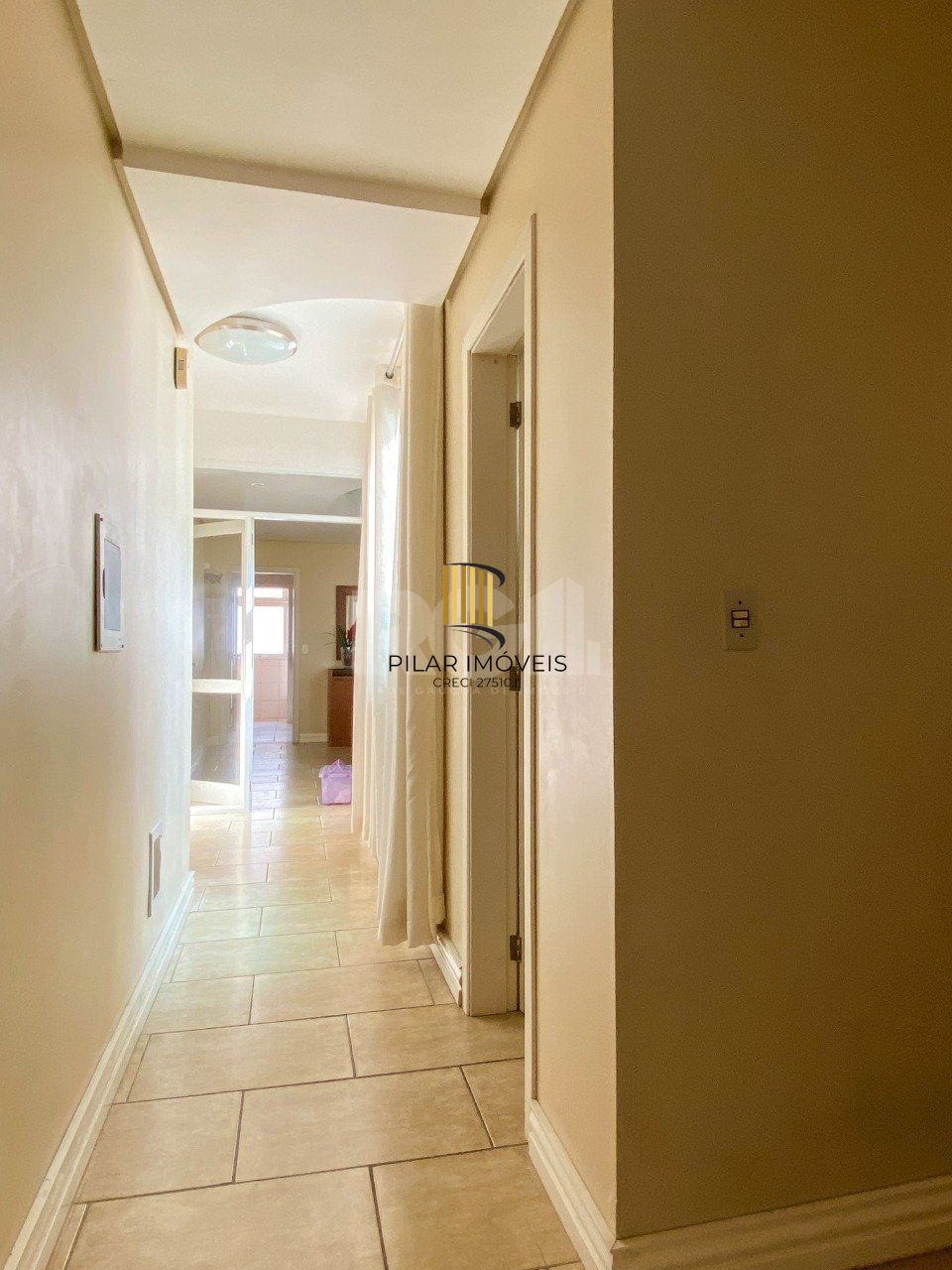 Casa para Venda - 350m², 2 dormitórios, sendo 2 suites, 2 vagas - Centro Histórico
