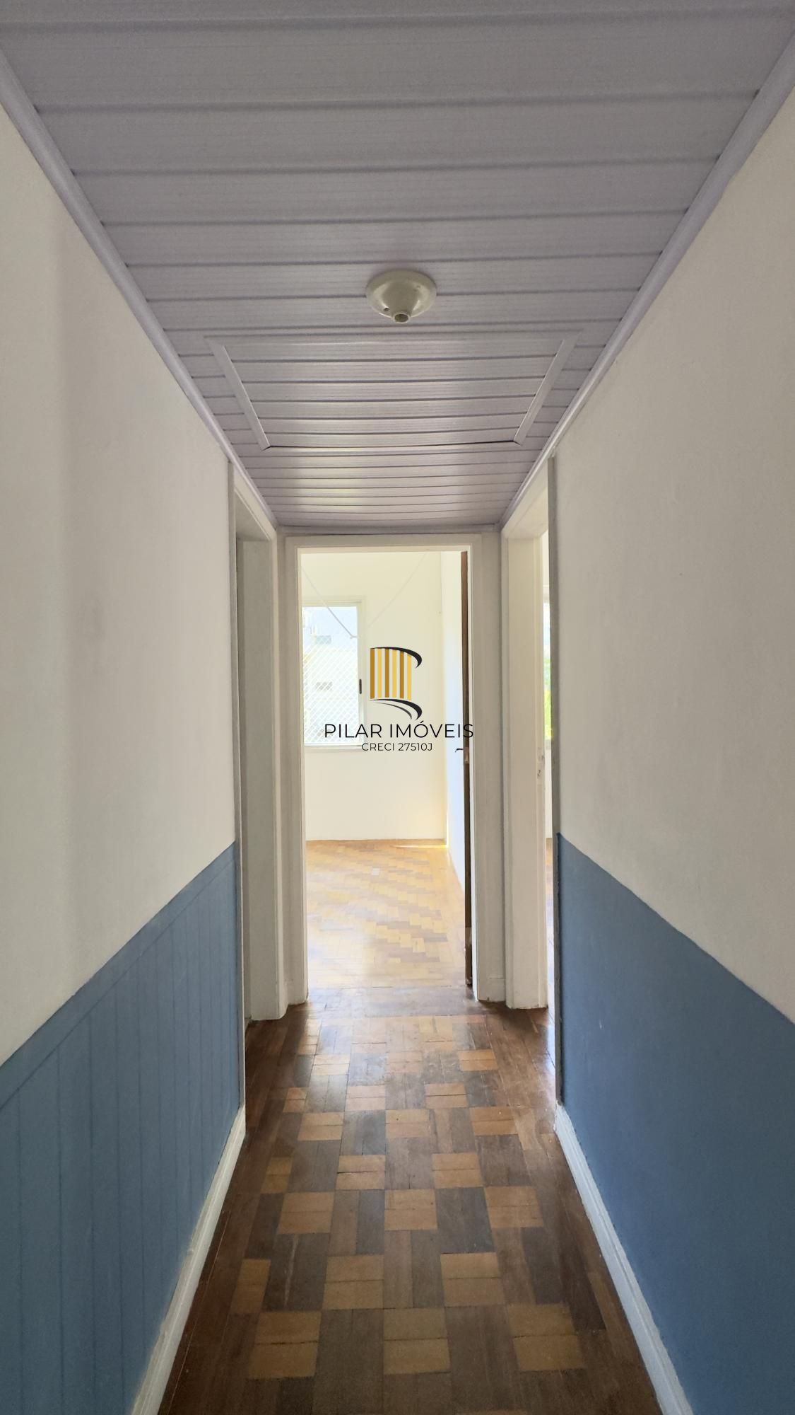 Apartamento 2 dormitórios super silencioso no Centro Histórico