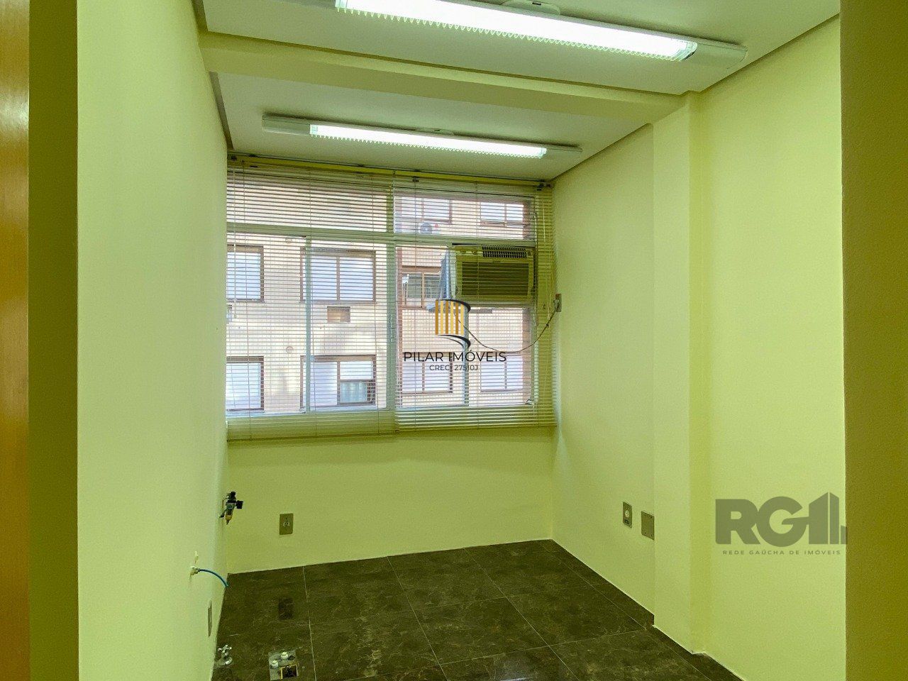 APARTAMENTO DE FRENTE  PRONTO PARA USO - CENTRO HISTÓRICO