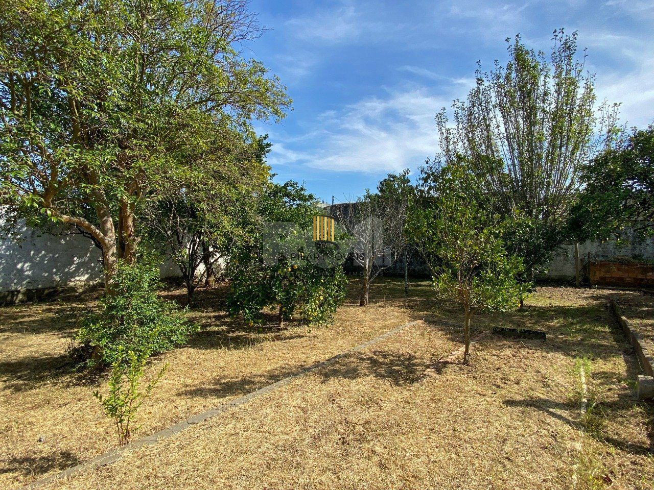 Casa com 4 dormitórios, no bairro Nossa Senhora das Graças em Canoas/RS