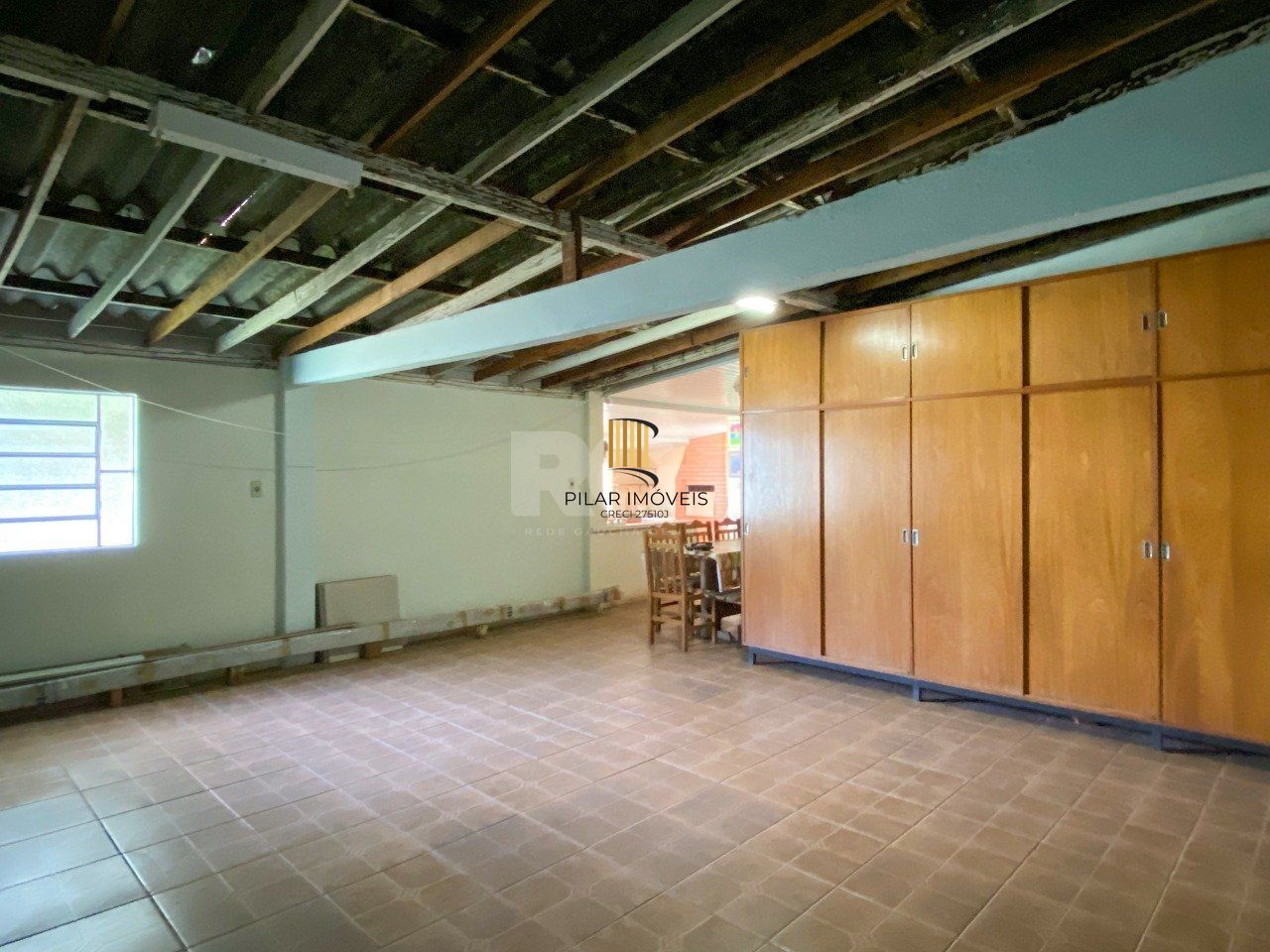 Casa com 4 dormitórios, no bairro Nossa Senhora das Graças em Canoas/RS