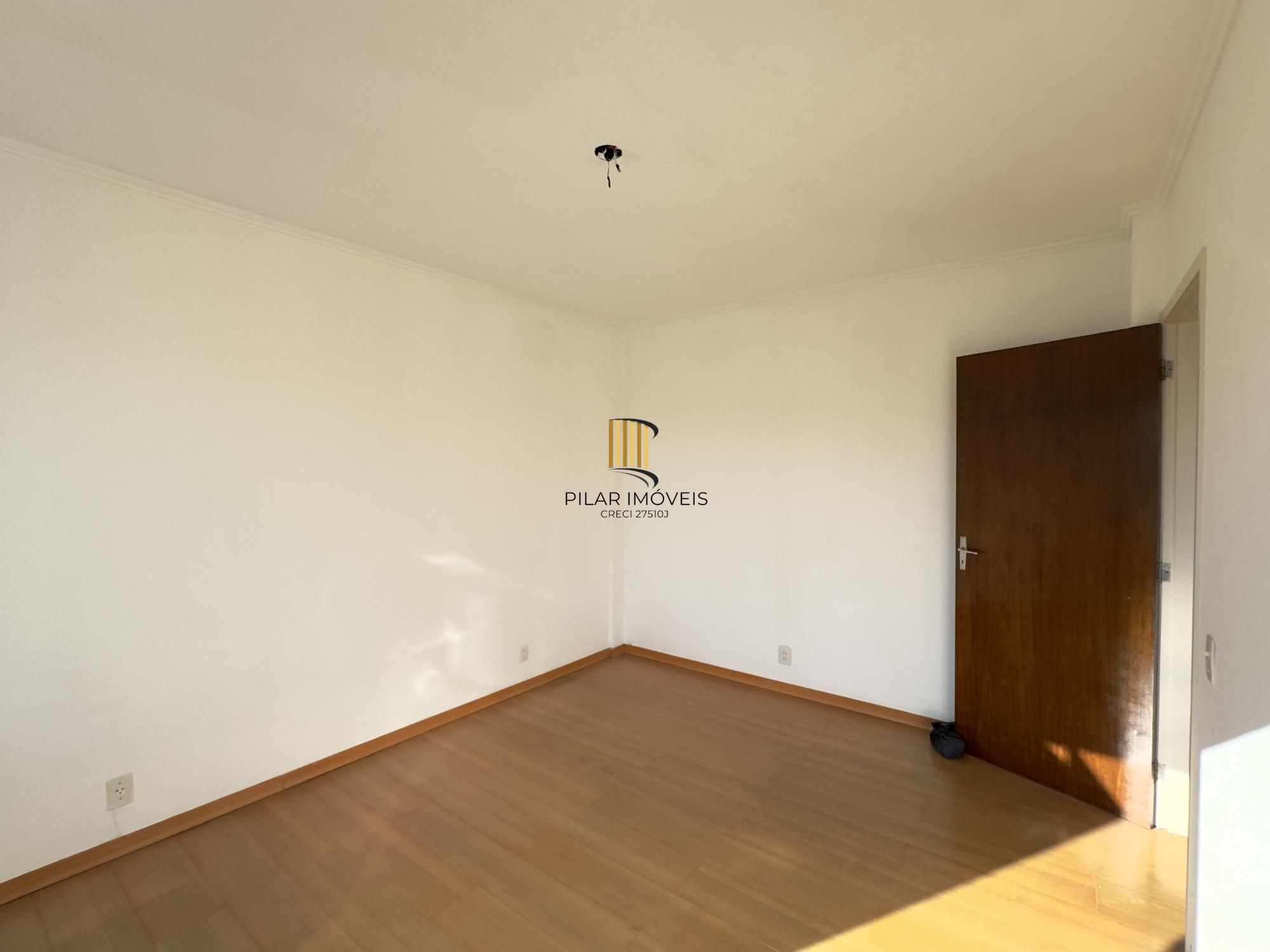 APARTAMENTO 2 DOMRITÓRIO DE FRENTE COM ÓTIMA ORIENTAÇÃO SOLAR NO BAIRRO CRISTAL