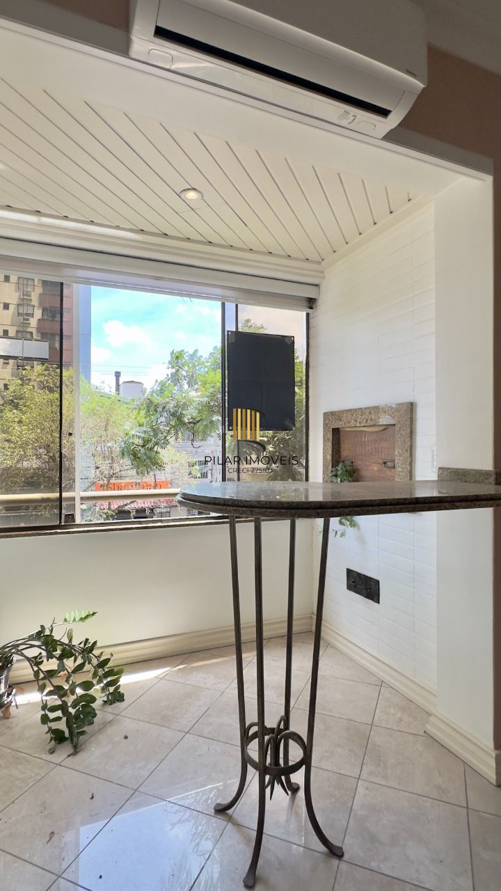 Apartamento 3 dormitórios no bairro Menino Deus