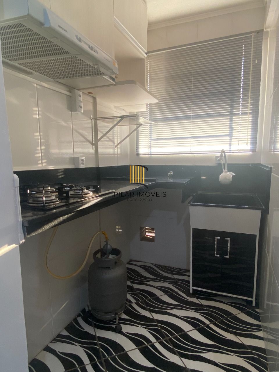 APARTAMENTO STUDIO, COM VISTA PARA O GUAÍBA NO CENTRO HISTÓRICO