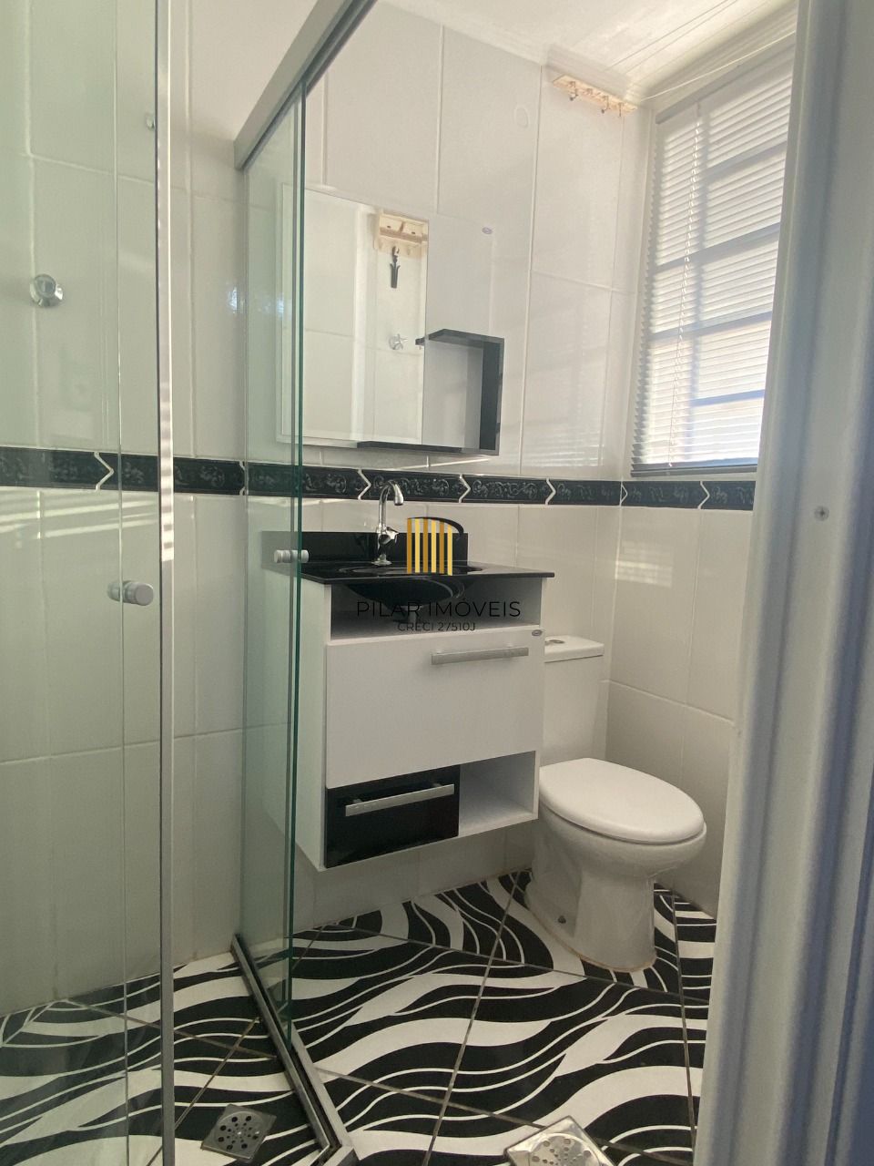 APARTAMENTO STUDIO, COM VISTA PARA O GUAÍBA NO CENTRO HISTÓRICO