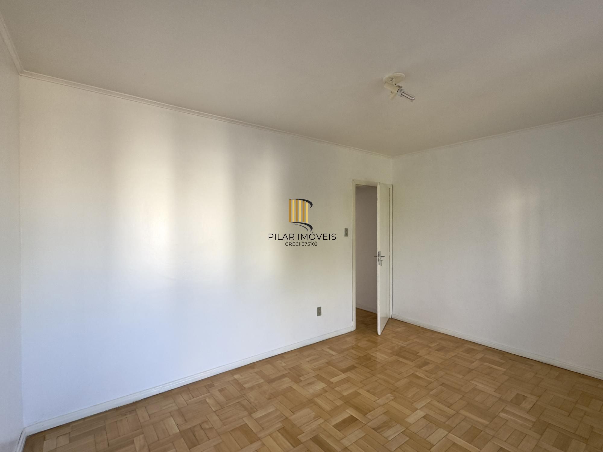 APARTAMENTO 3 DORMITÓRIO COM 2 BANHEIROS PRÓXIMO AO BOURBON IPIRANGA