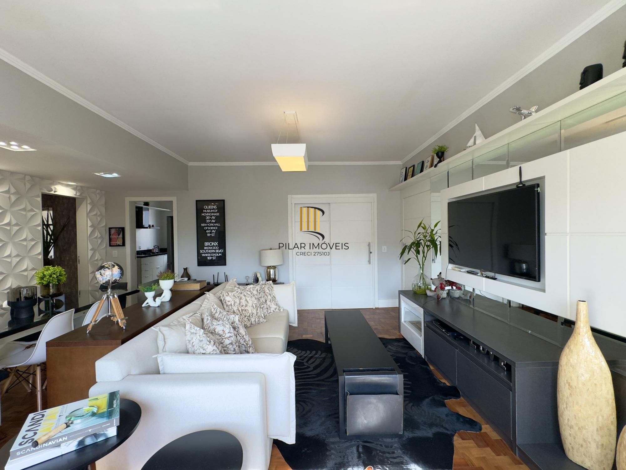 Apartamento 3 dormitórios no bairro Centro Histórico