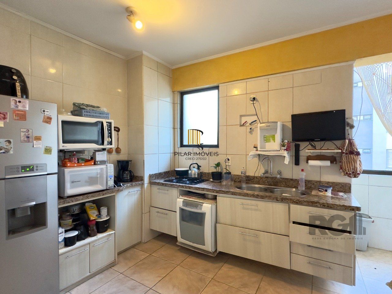 APARTAMENTO 3 DORMITÓRIOS DE 99M², COM SACADA, EM FRENTE À SANTA CASA NO CENTRO HISTÓRICO