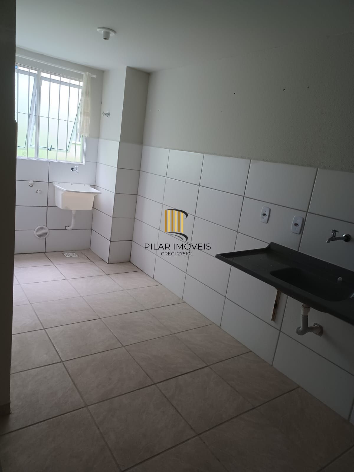 Apartamento 2 dormitórios no bairro Chapéu do Sol