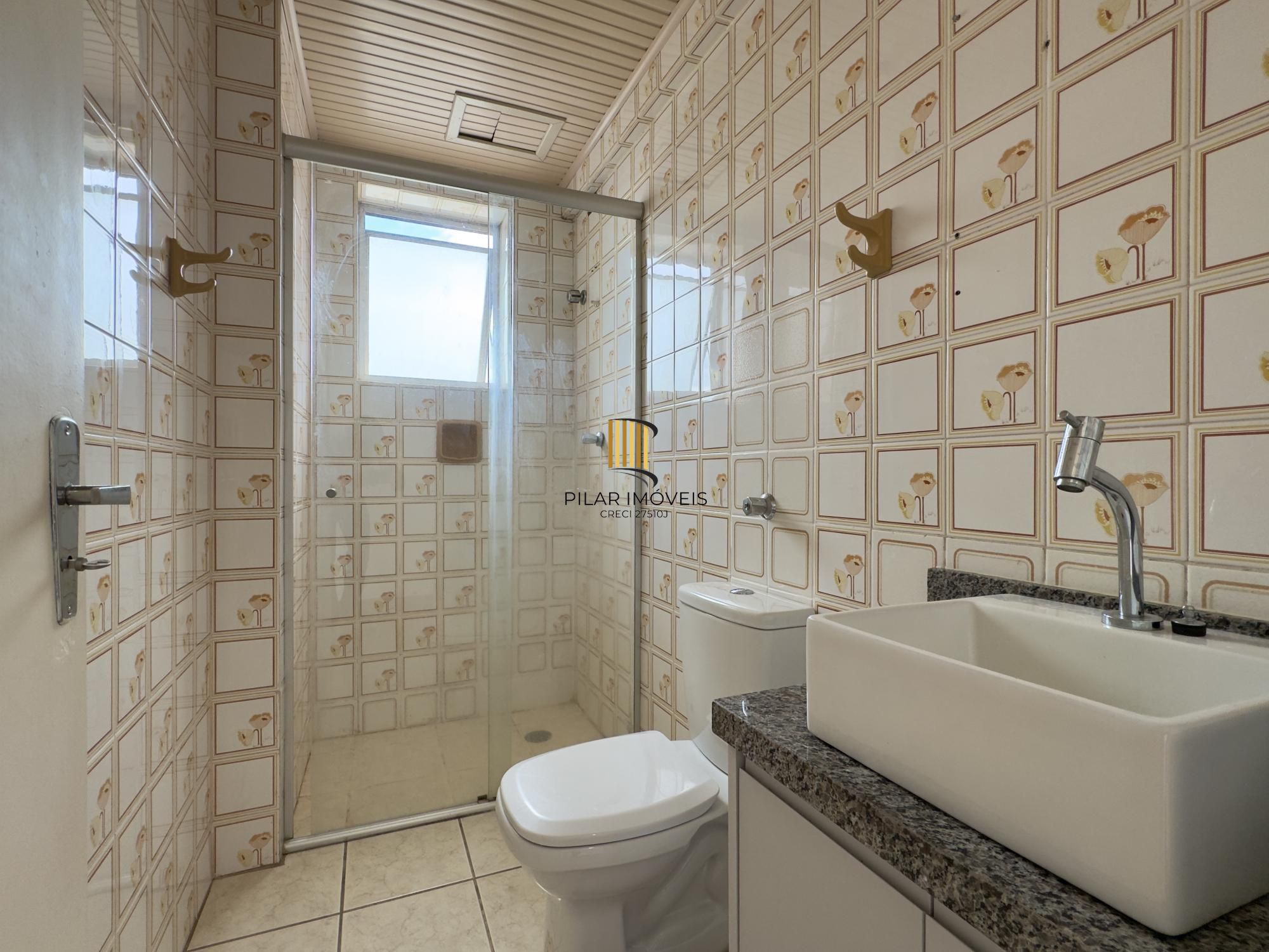 Apartamento 1 dormitório com vista para o Guaíba no Centro Histórico