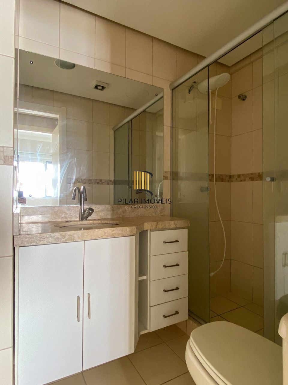 Apartamento completamente mobiliado em prédio com infra no Centro Histórico