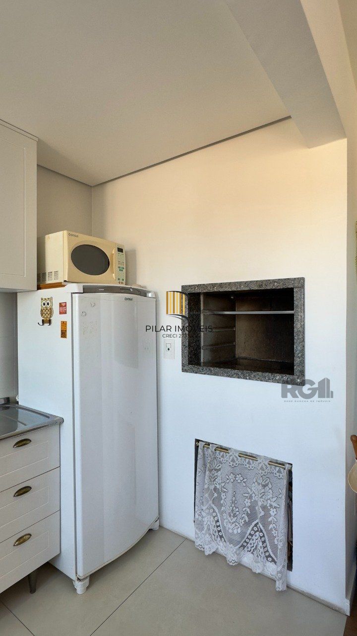 APARTAMENTO 2 DORMITÓRIOS COM SUÍTE E VAGA DE GARAGEM PRÓXIMO À PUCRS