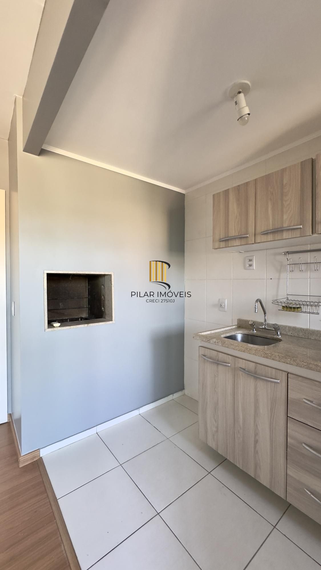 Apartamento 2 dormitórios com  vaga dupla
