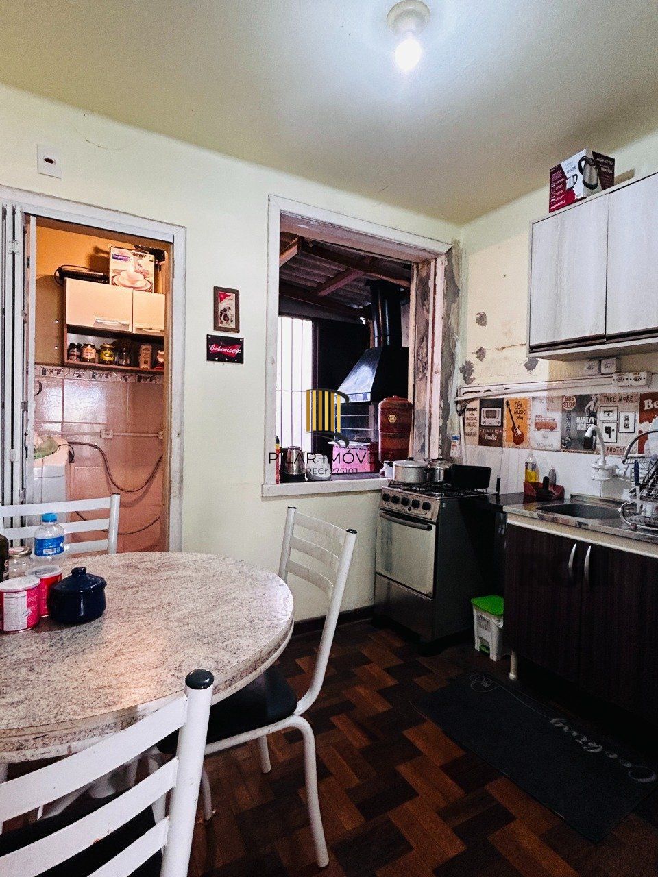 Sobrado 2 dormitórios no bairro Centro Histórico