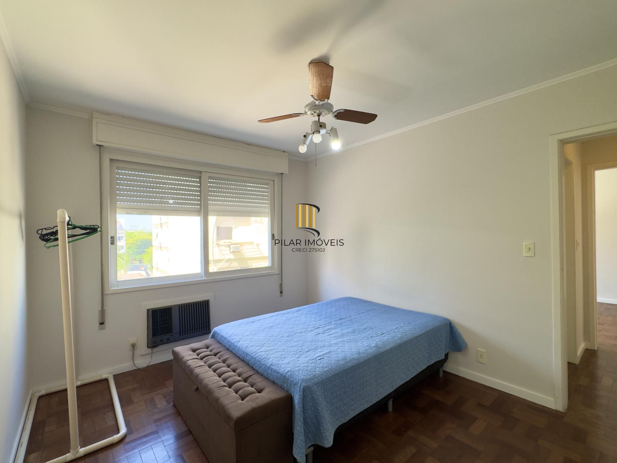 Apartamento 1 dormitório, super amplo, com vaga de garagem no Centro Histórico