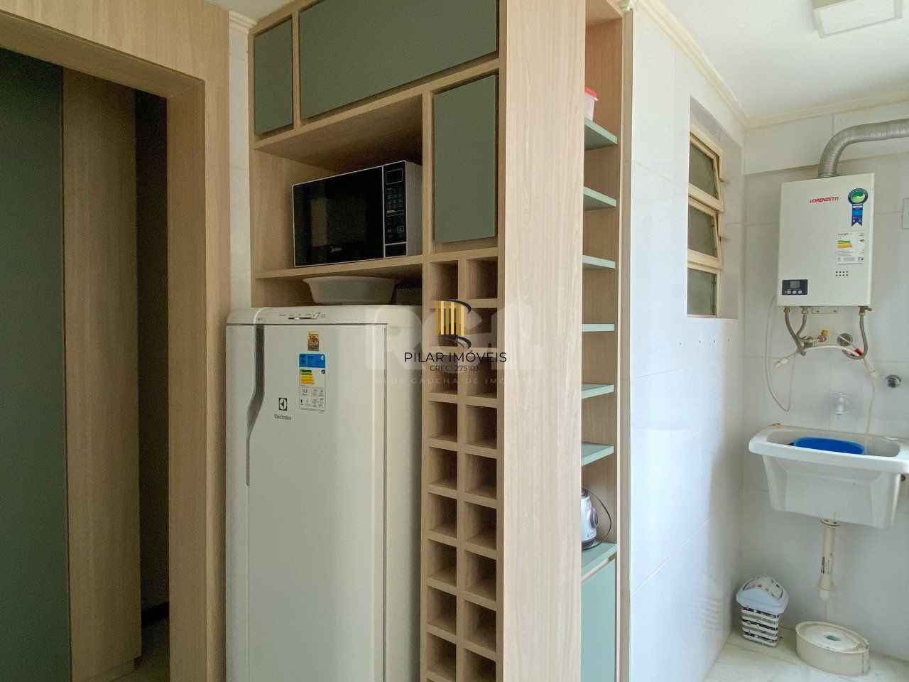 Apartamento mobiliado, localizado no Centro Histórico, próximo ao Cais Embarcadero