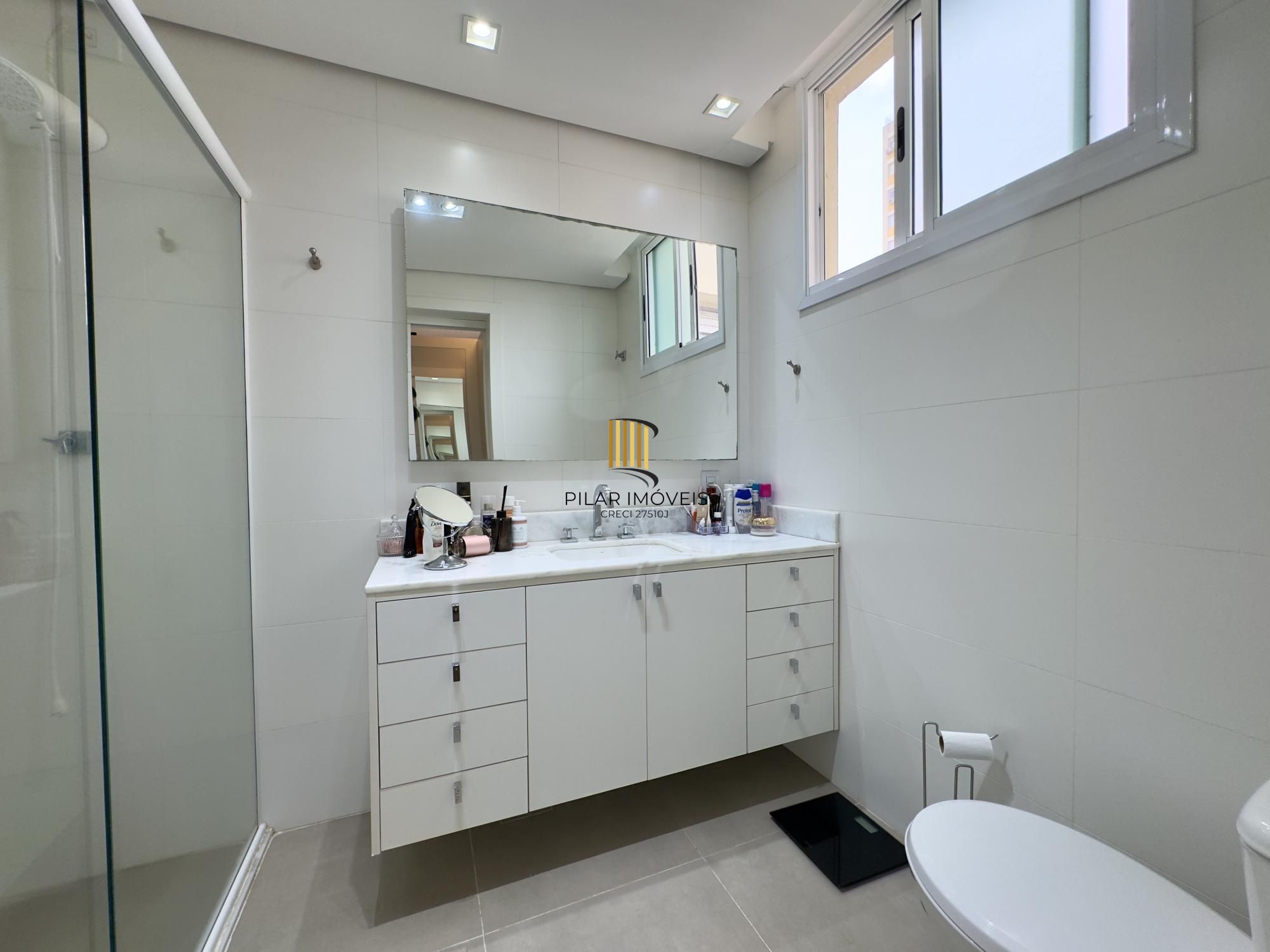 Apartamento 3 dormitórios no bairro Centro Histórico