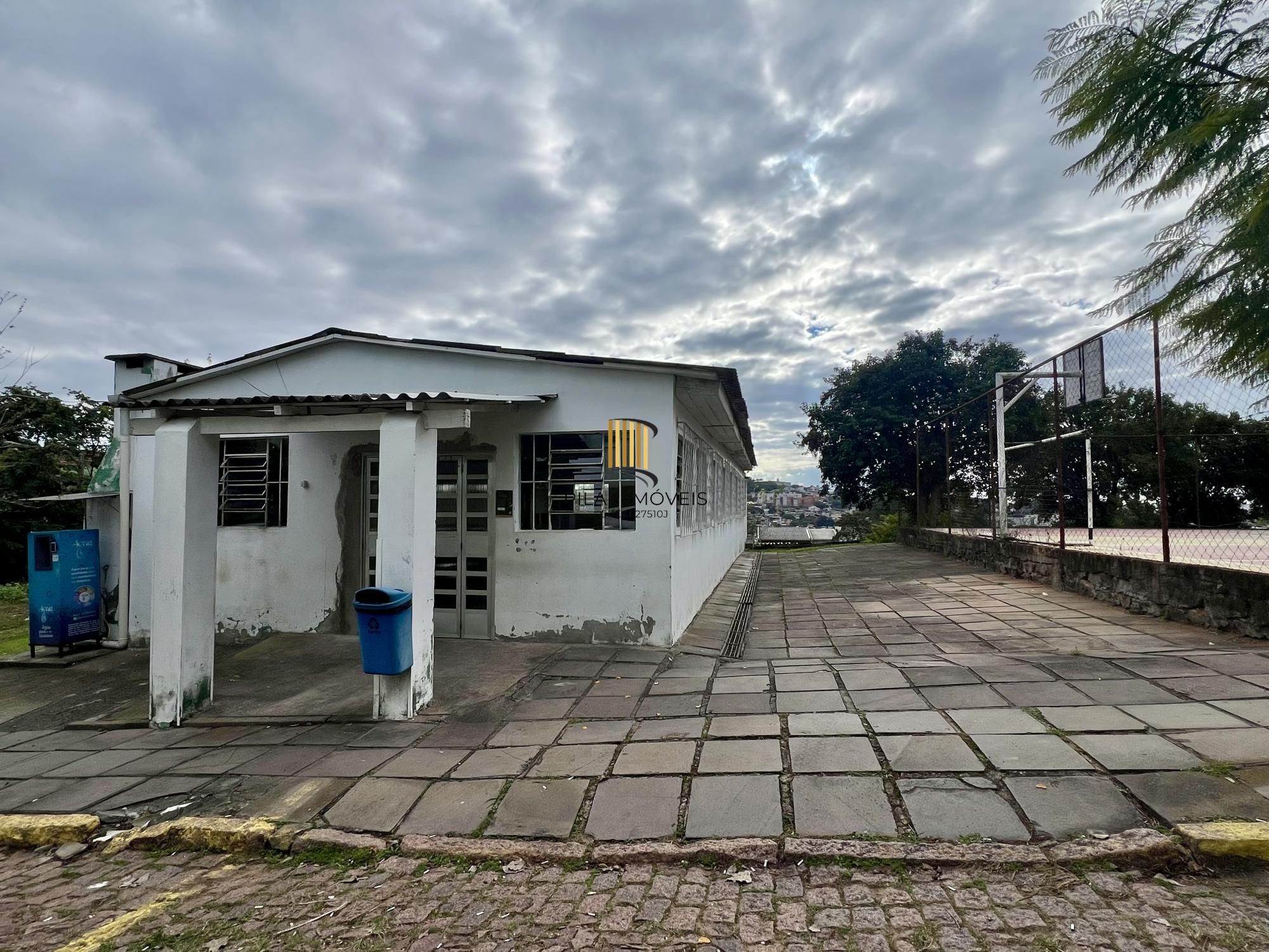 APARTAMENTO 3 DORMITÓRIOS