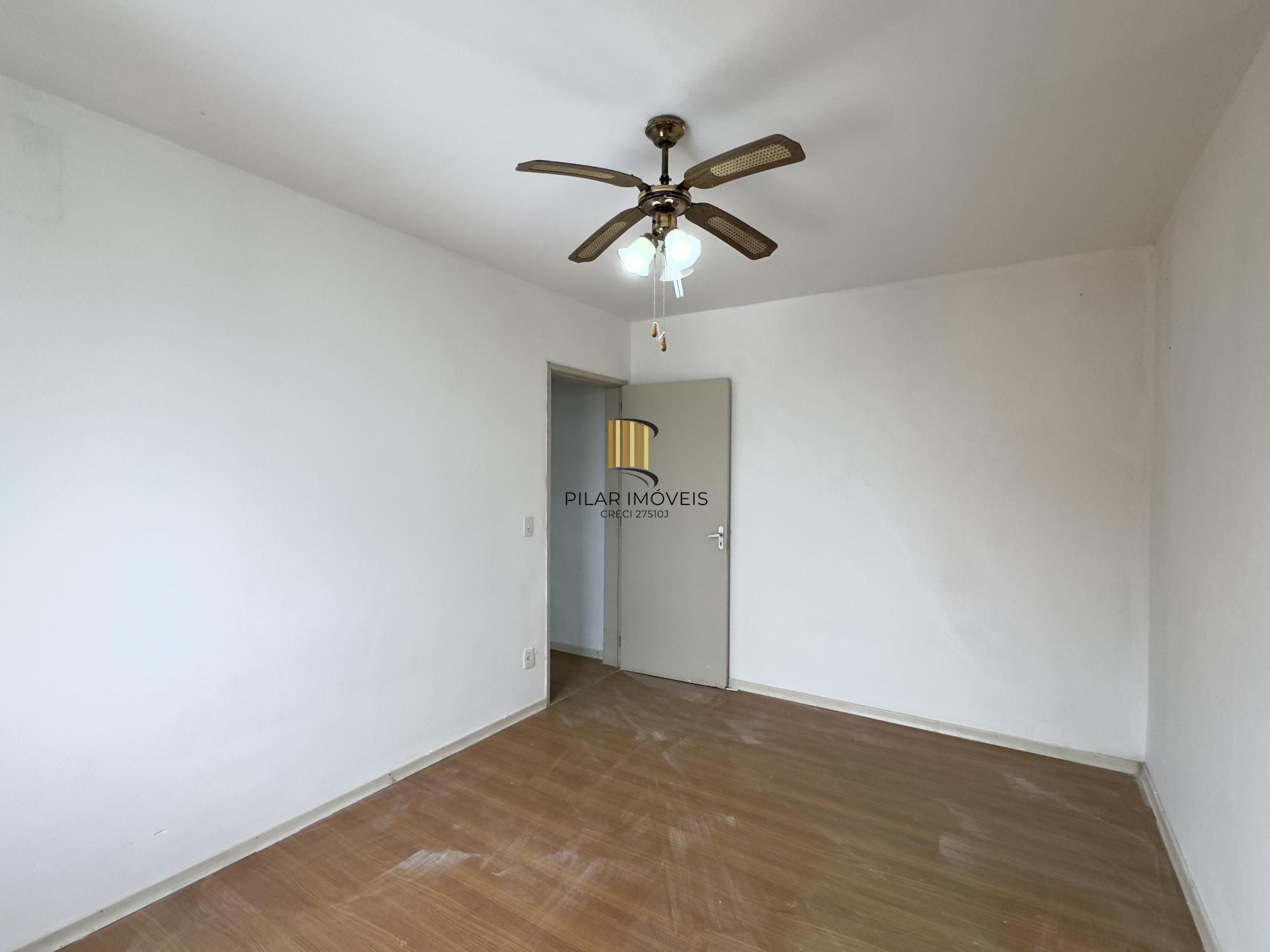 Apartamento 2 dormitório com dependência e vaga de garagem no Centro Histórico