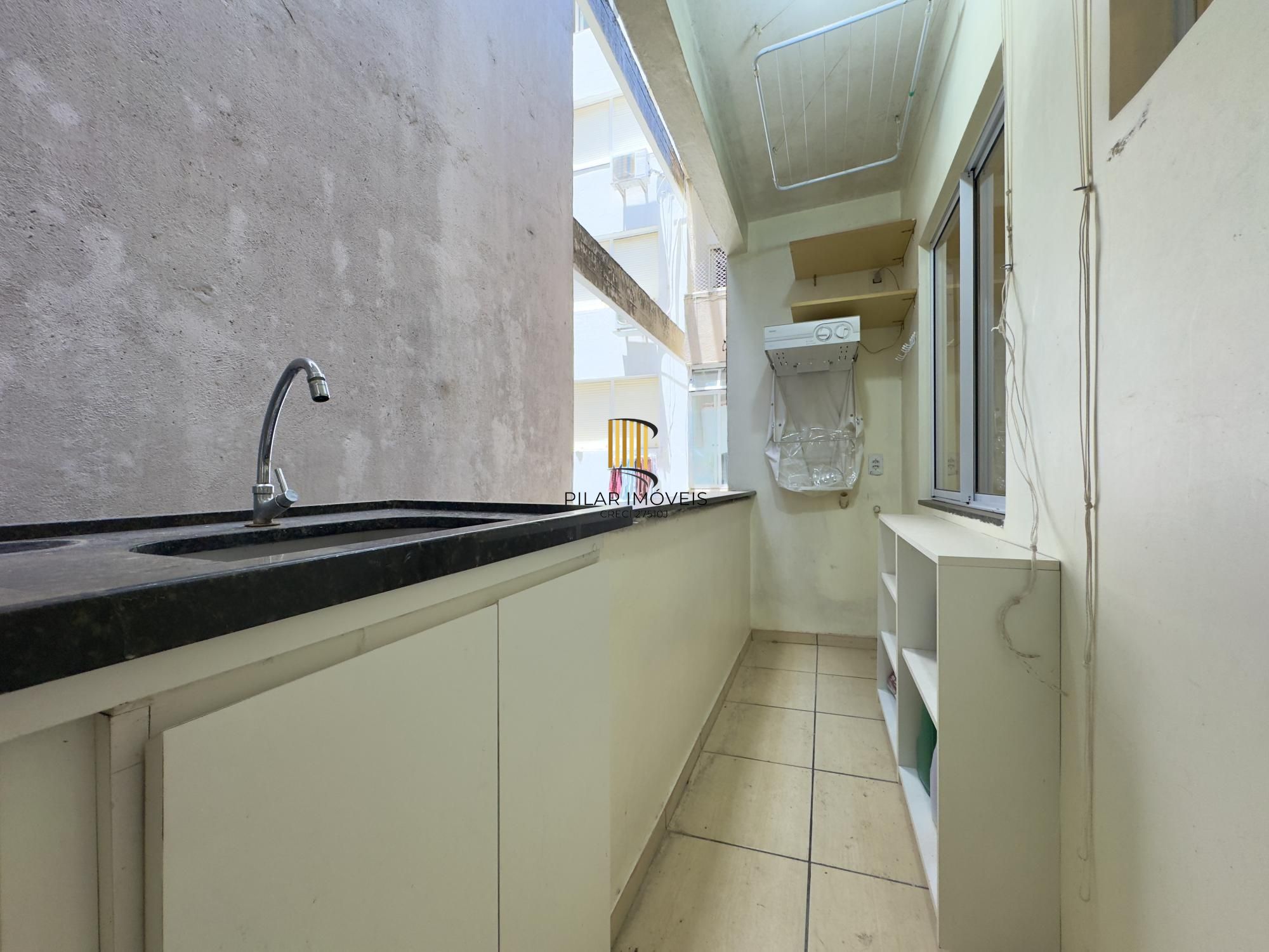 Apartamento 2 dormitórios, pronto para morar, próximo à Usina do Gasômetro