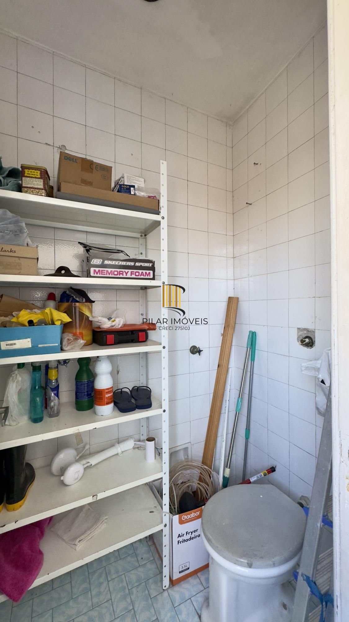 Apartamento amplo de 2 dormitório ao lado do Mãe de Deus e próximo da Orla