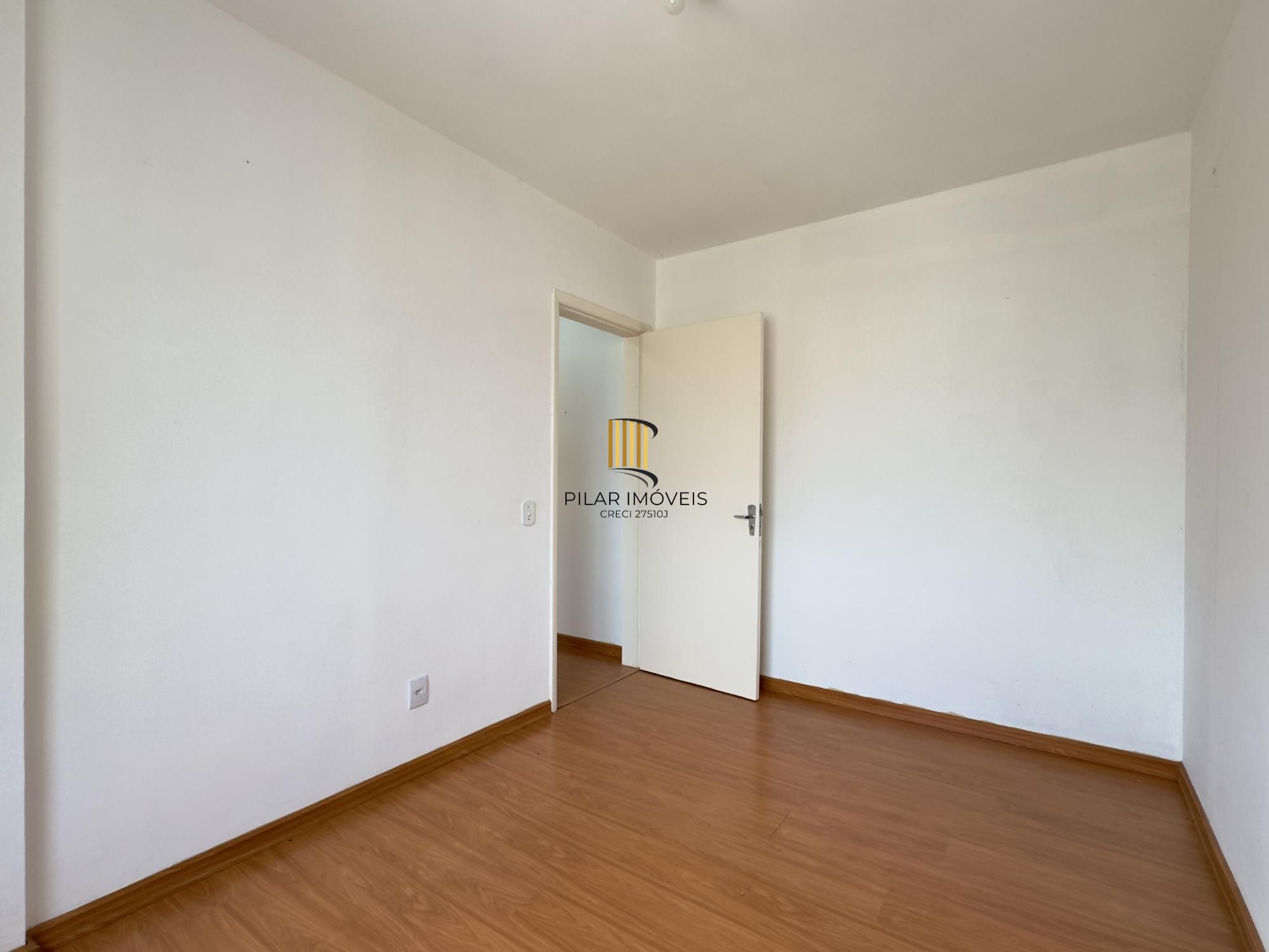 Apartamento 1 dormitório com vista para o Guaíba no Centro Histórico