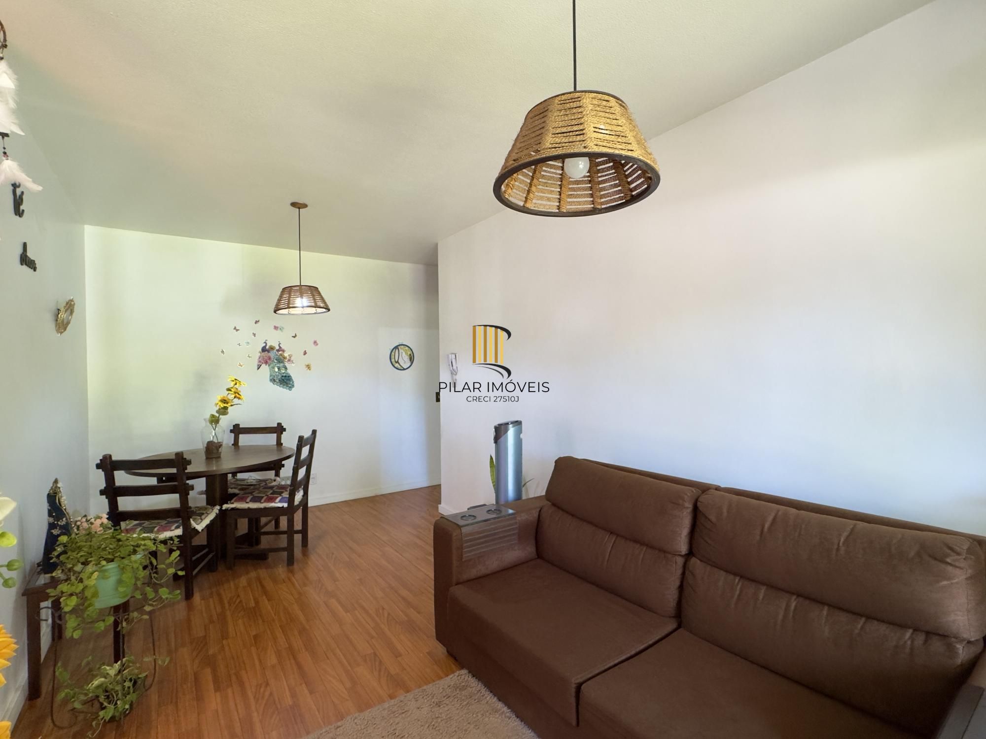 Apartamento 2 dormitório ensolarado e póximo ao Carrefour no bairro Partenon