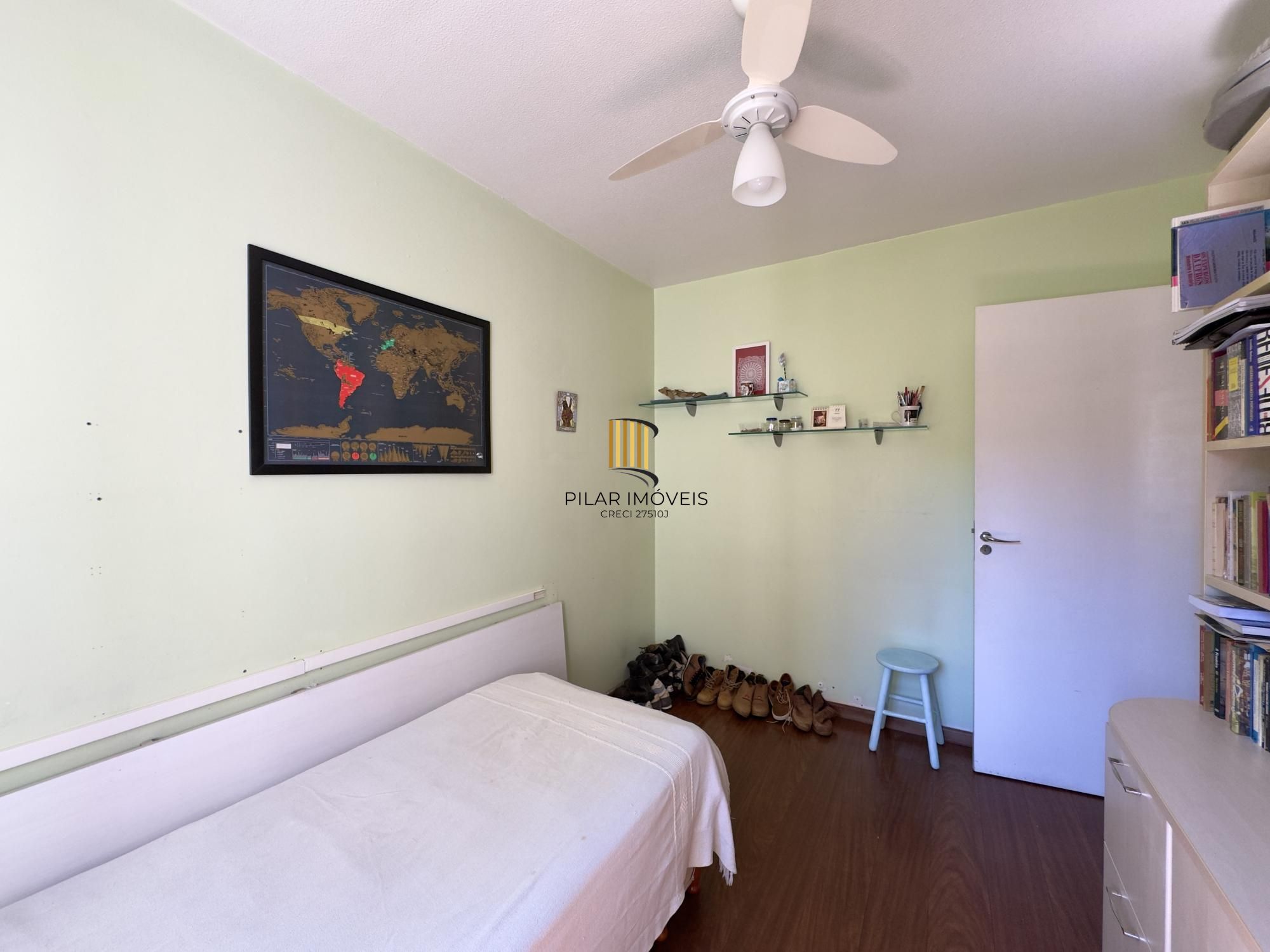 Apartamento 2 dormitórios com sacada e vaga de garagem próximo à PUCRS