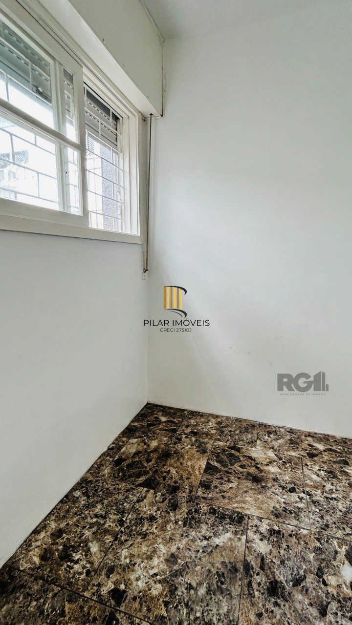 APARTAMENTO GARDEN 3 DORMITÓRIOS COM VAGA DE GARAGEM NO MENINO DEUS