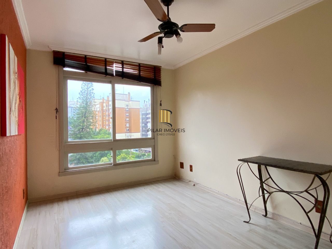 Apartamento ensolarado de 1 dormitório com vaga de garagem, próximo ao Iguatemi e Unisinos