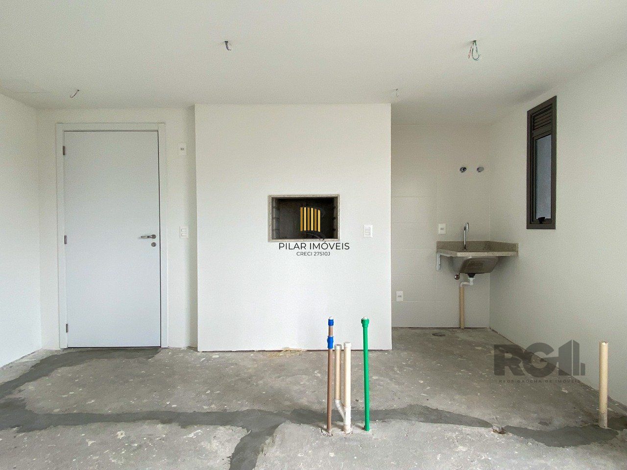 APARTAMENTO 2 DORMITÓRIOS COM VISTA DEFINIDA NA PARTE PLANA DO BELA VISTA