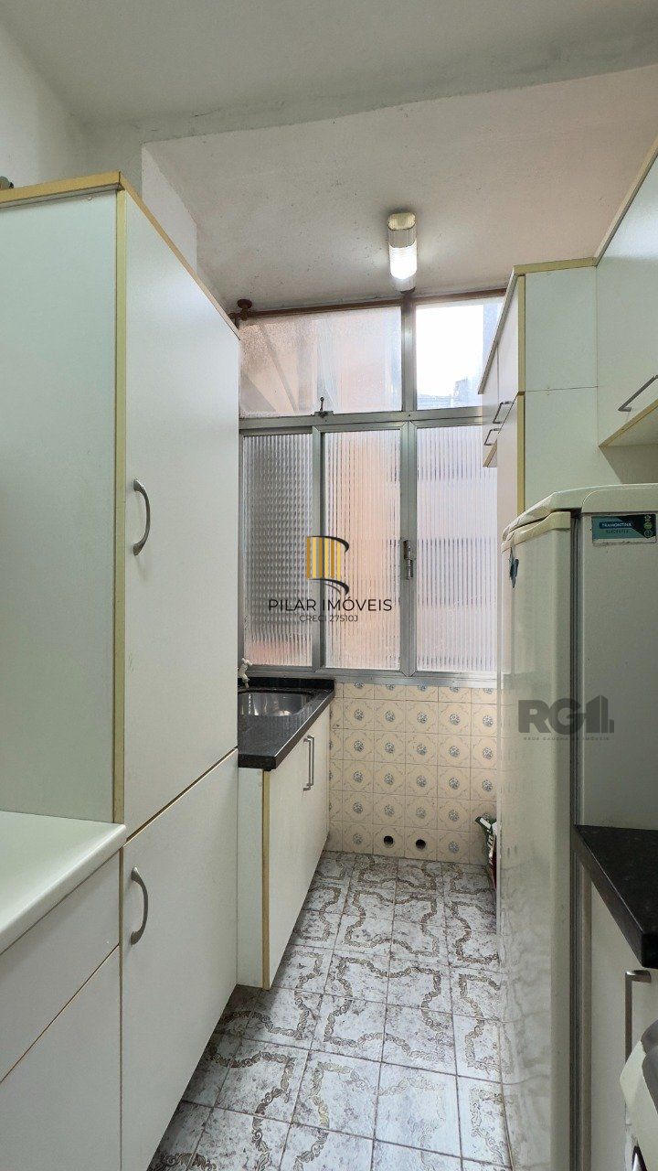 APARTAMENTO 1 DORMITÓRIO PRÓXIMO À ORLA DO GUAÍBA NO CENTRO HISTÓRICO