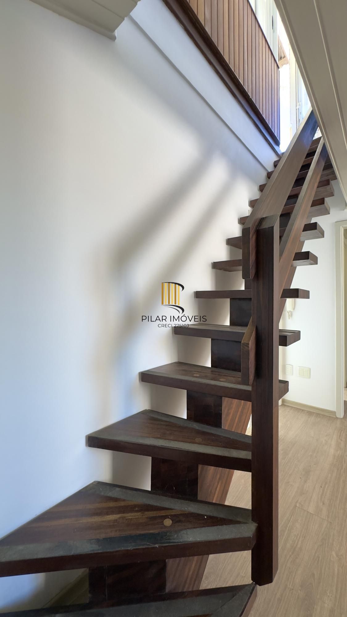 Cobertura 2 dormitórios no bairro Centro Histórico