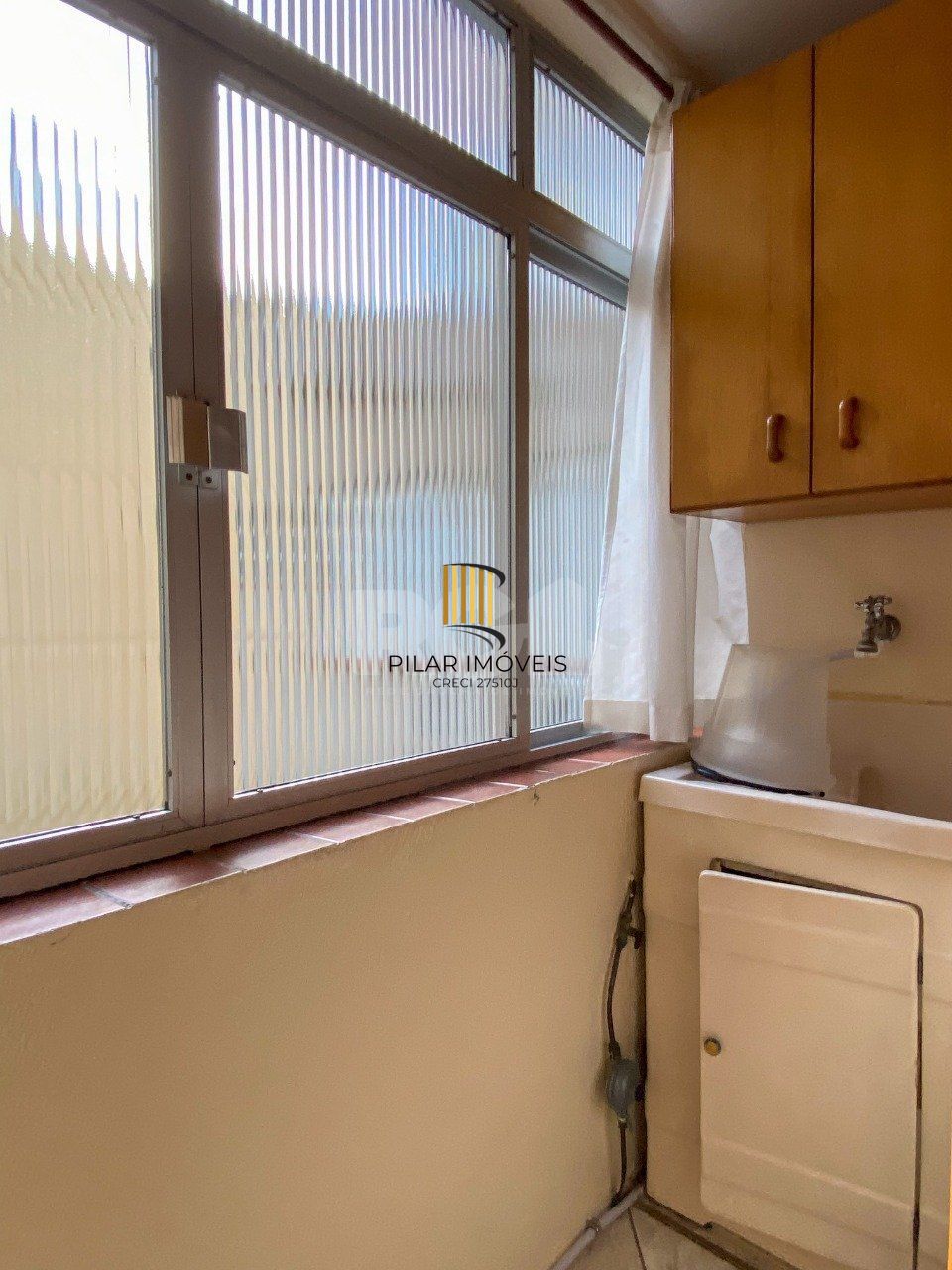Apartamento 1 dormitório, em prédio com portaria, próximo à Usina do Gasômetro