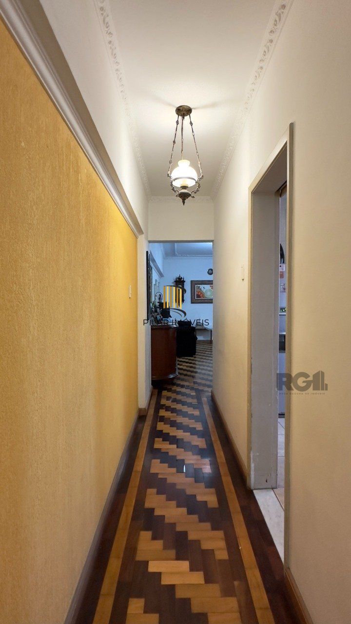 APARTAMENTO 3 DORMITÓRIOS DE 99M², COM SACADA, EM FRENTE À SANTA CASA NO CENTRO HISTÓRICO