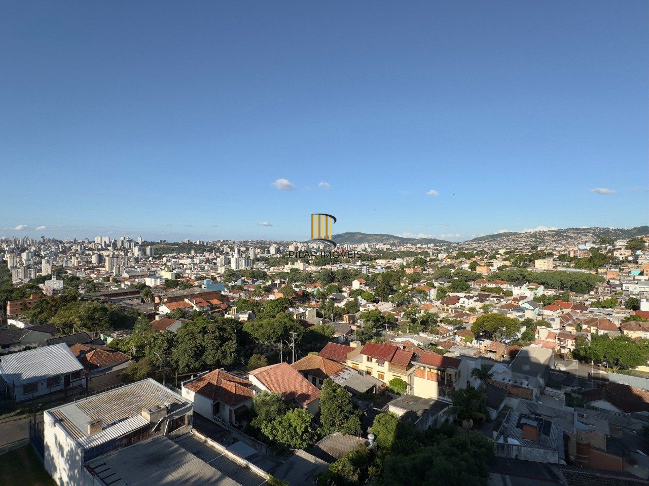 APARTAMENTO 2 DORMITÓRIOS COM SUÍTE E VAGA DE GARAGEM PRÓXIMO À PUCRS