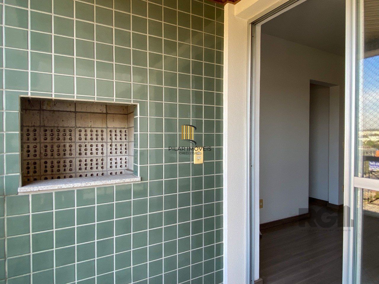 Apartamento 2 dormitórios no bairro Cavalhada