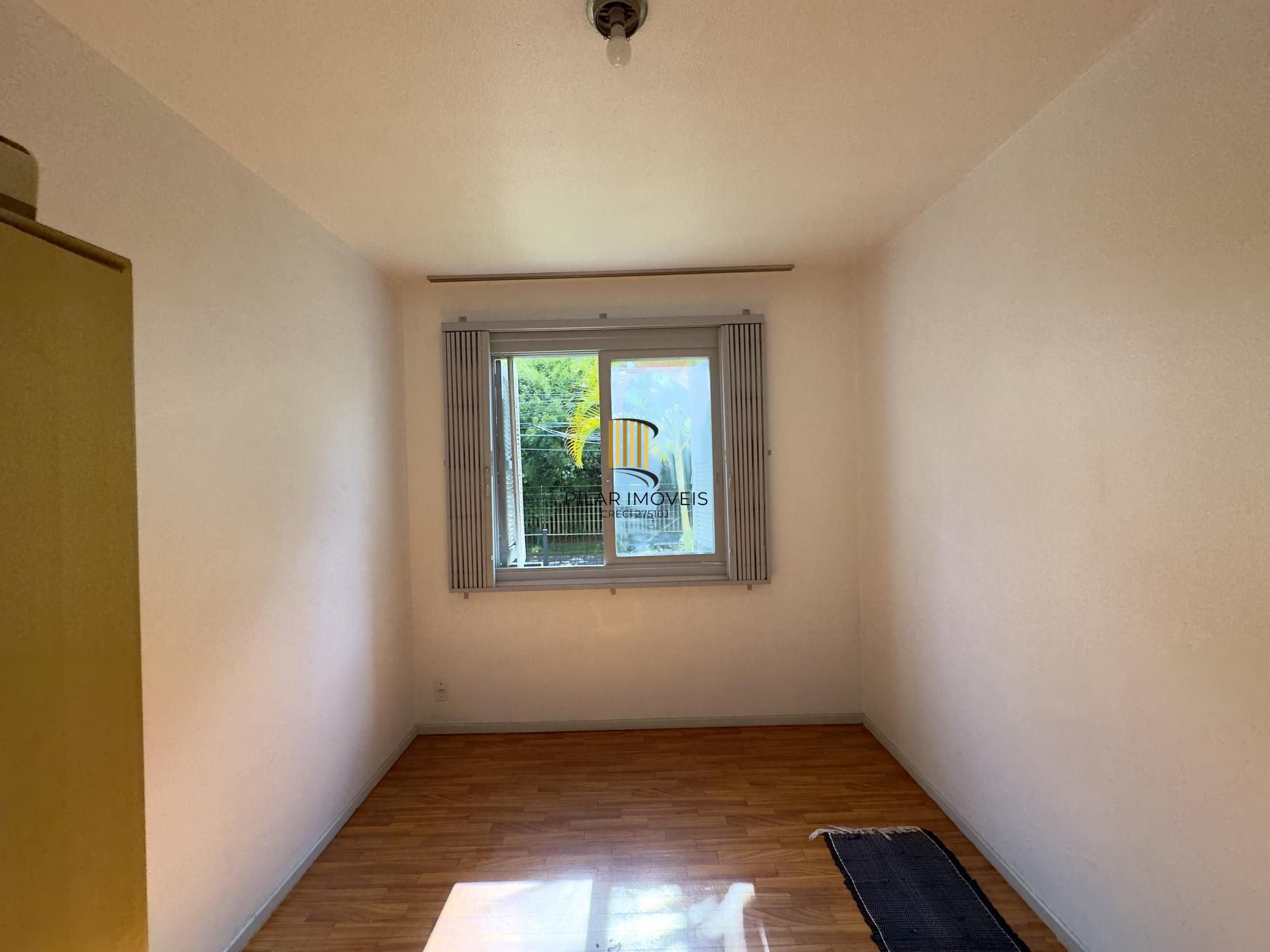 Apartamento 2 dormitório ensolarado e póximo ao Carrefour no bairro Partenon