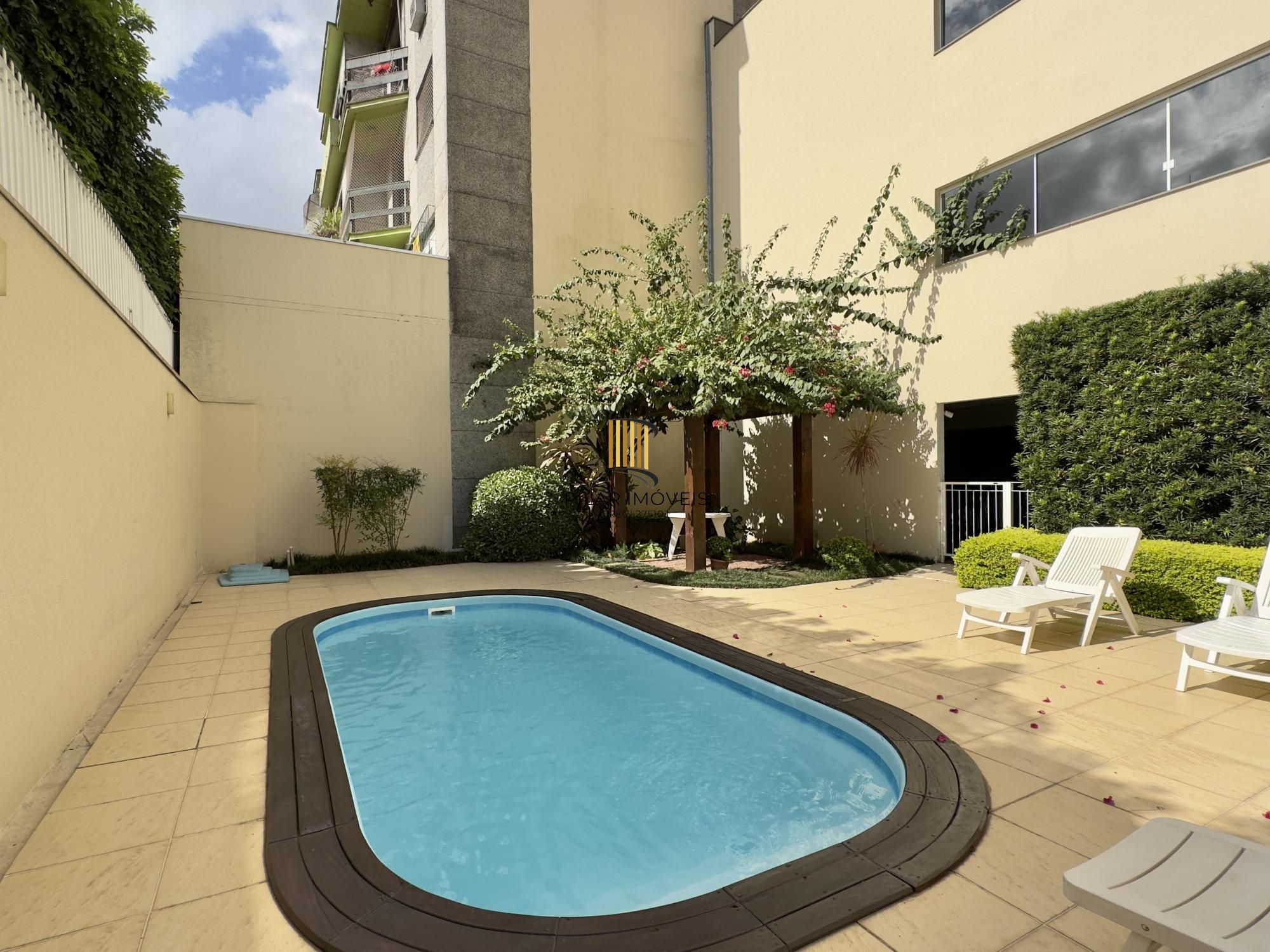 APARTAMENTO DE 2 DORMITÓRIOS, SENDO 1 SUÍTE E 2 VAGAS DE GARAGEM